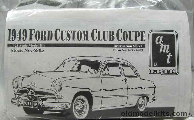 AMT 1/25 1949 Ford Custom Club Coupe - Stock or Custom - Bagged, 6805 plastic model kit